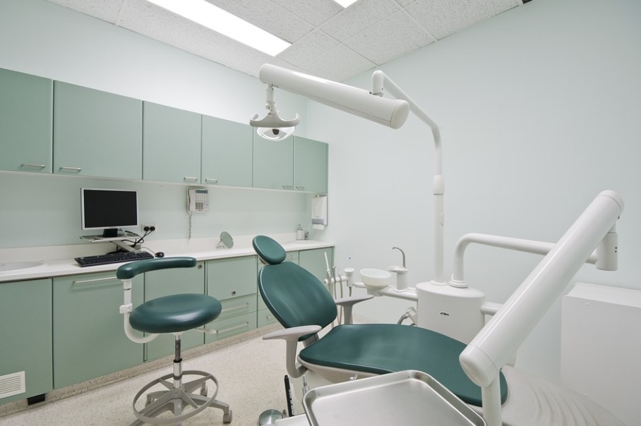 Cura dentale: ogni quanto dovresti andare dal dentista?
